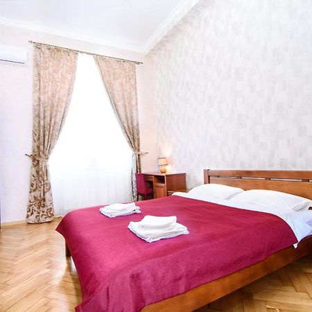 Cossacks Hostel Lviv Extérieur photo