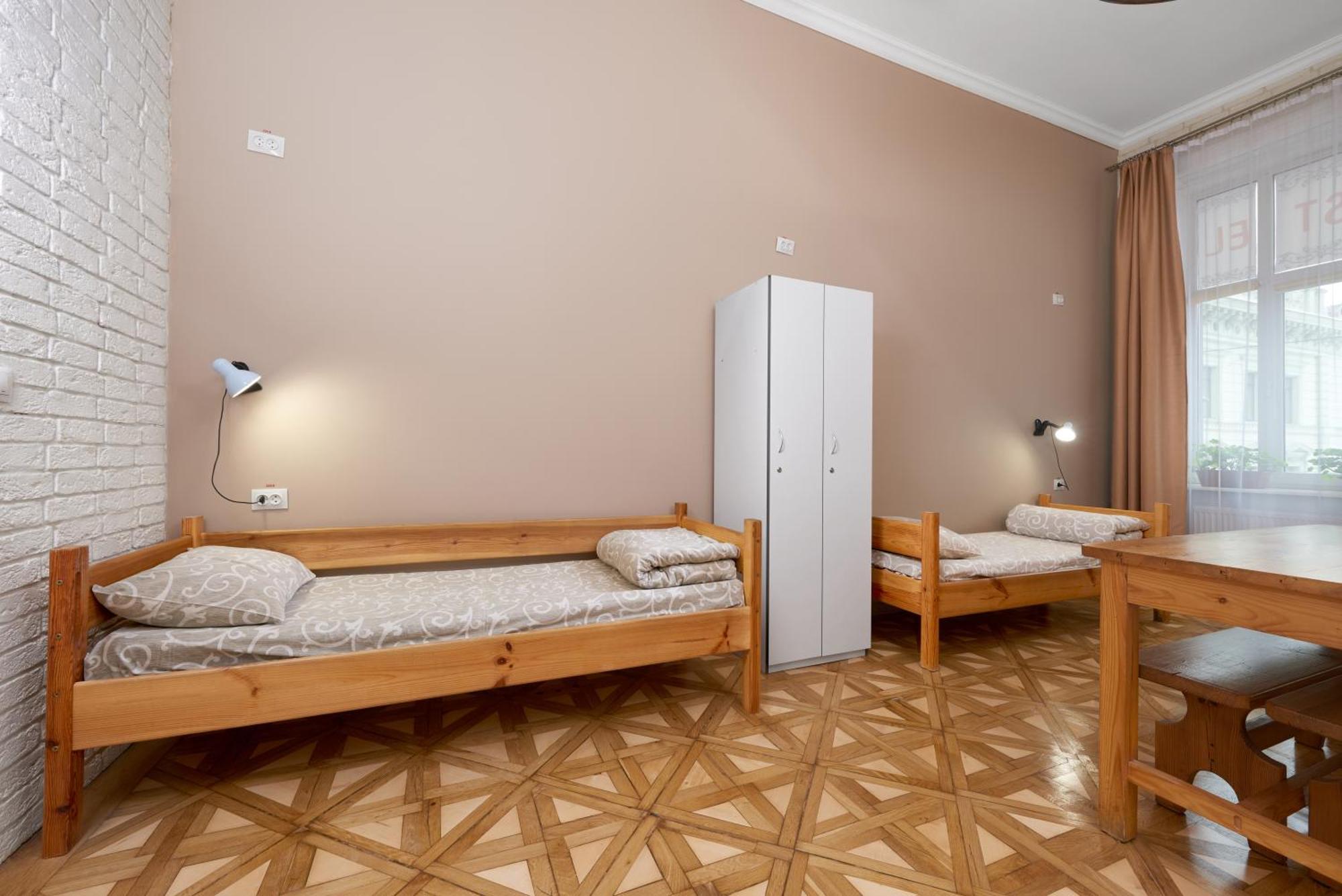 Cossacks Hostel Lviv Chambre photo